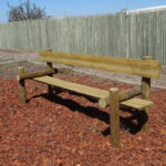 Banco de jardim com costas