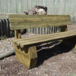 Banco rústico com costas