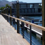 Luminária madeira Pilar